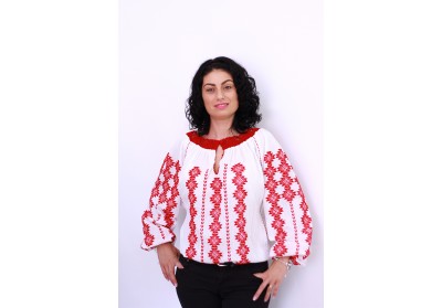 Ie damă cu mânecă lungă cu motive tradiţionale roşii Ie damă cu mânecă lungă cu motive tradiţionale roşii